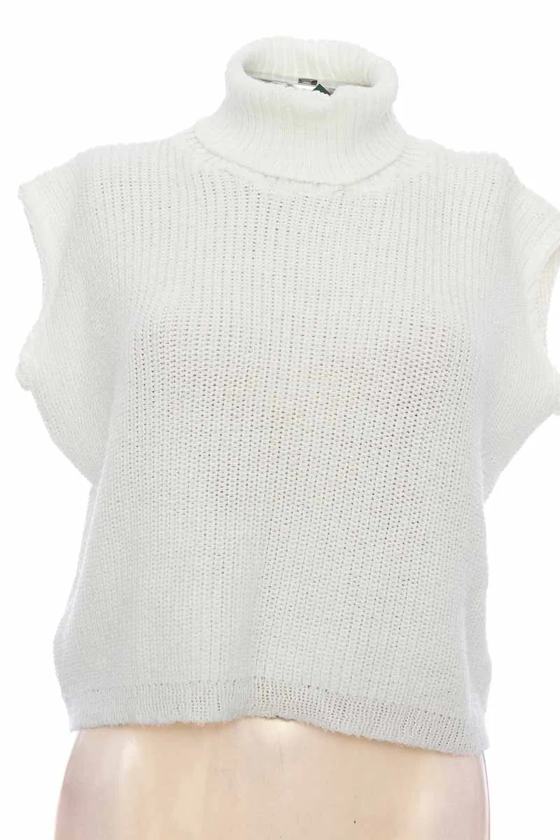 SWEATER COLOR BLANCO  CLOSEANDO