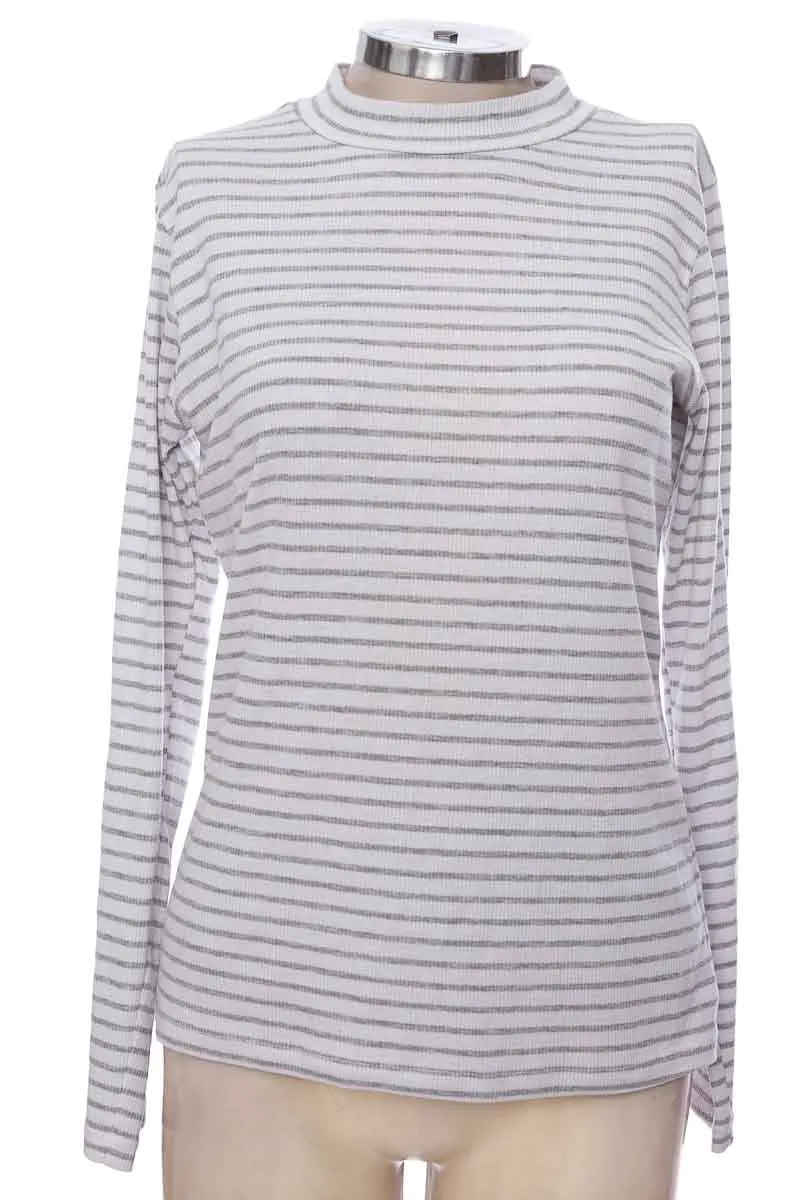 SWEATER COLOR BLANCO  FACOL