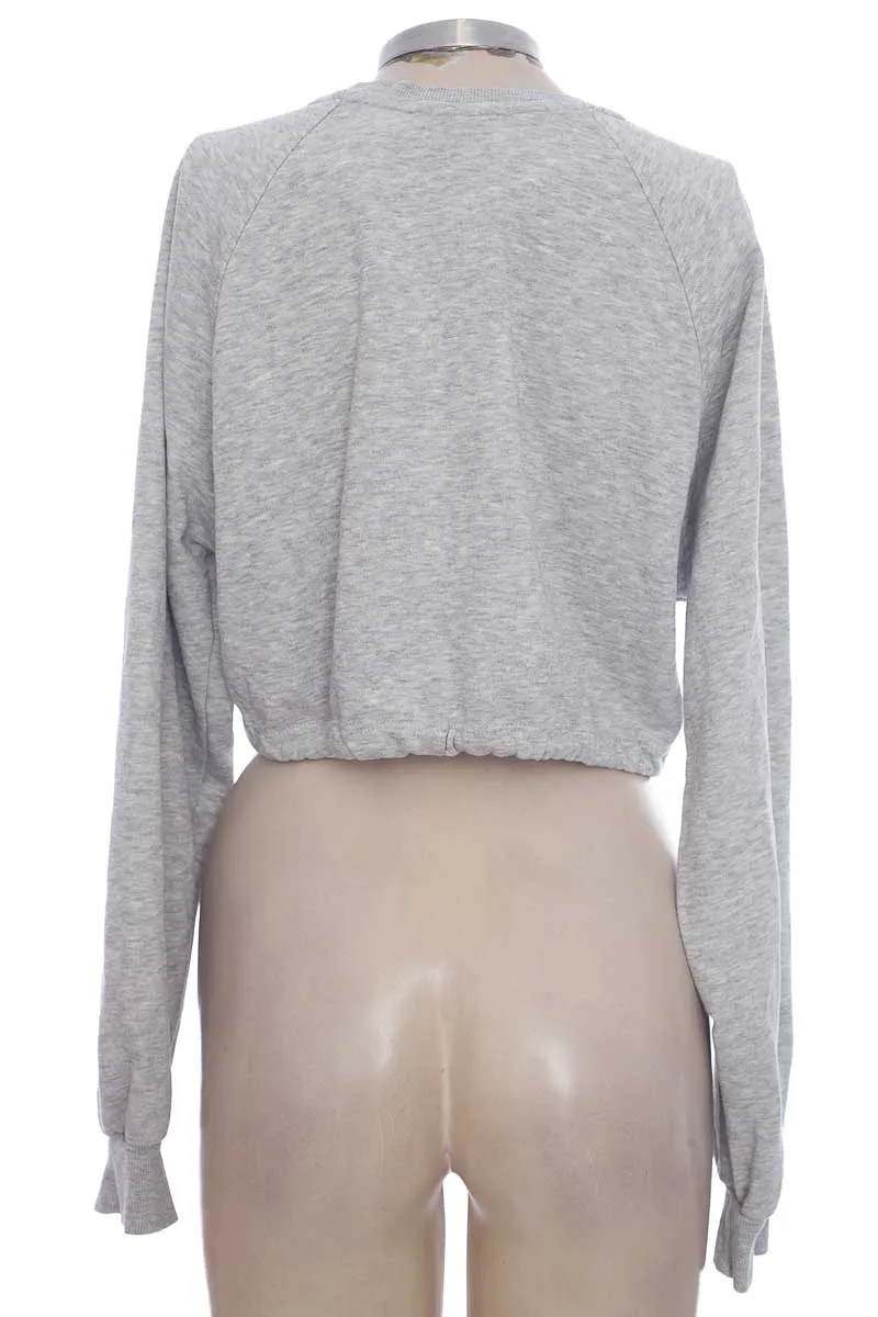 SWEATER COLOR GRIS  BERSHKA