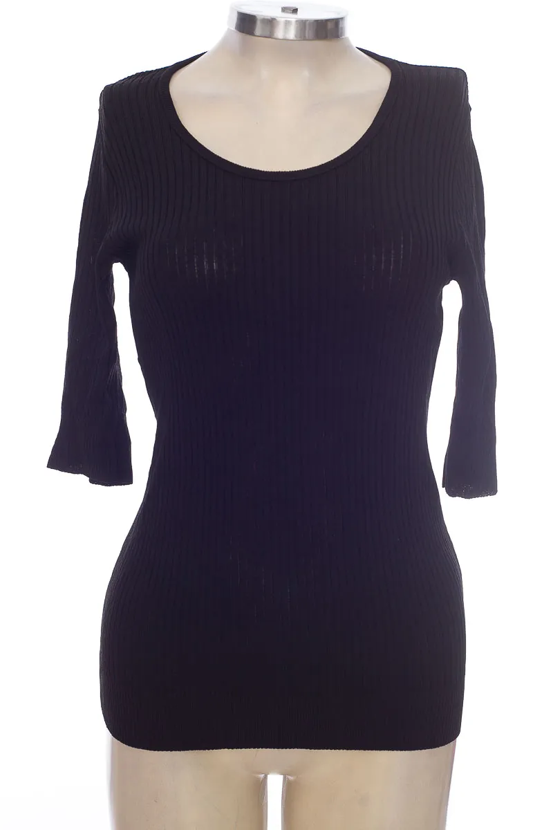SWEATER COLOR NEGRO  MARQUIS