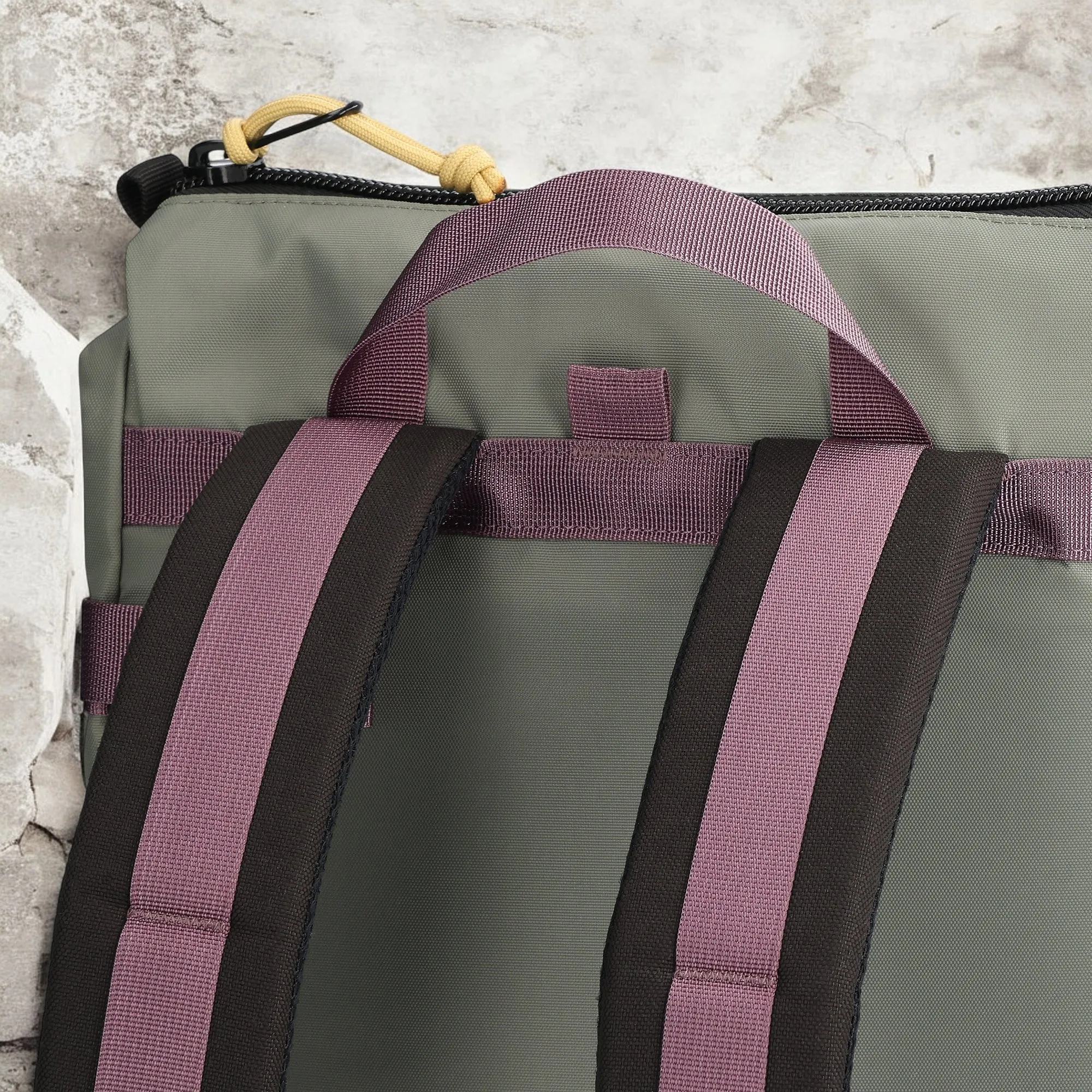 Topo Designs – Mochila Rover pack beetle spice
