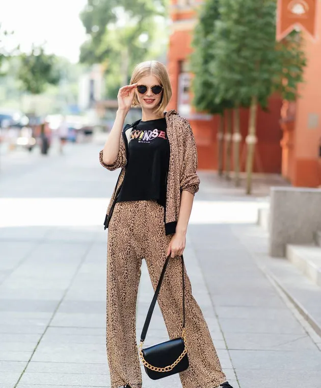 Twinset Beige leopard print flared pants
