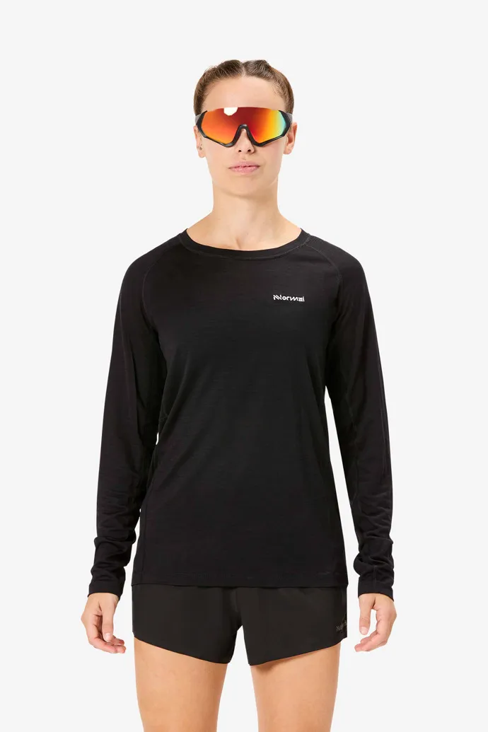 WOMEN’S MERINO LONG SLEEVE TSHIRT CAMISETA NEGRA DE MANGA LARGA Y LANA MERINA PARA MUJER