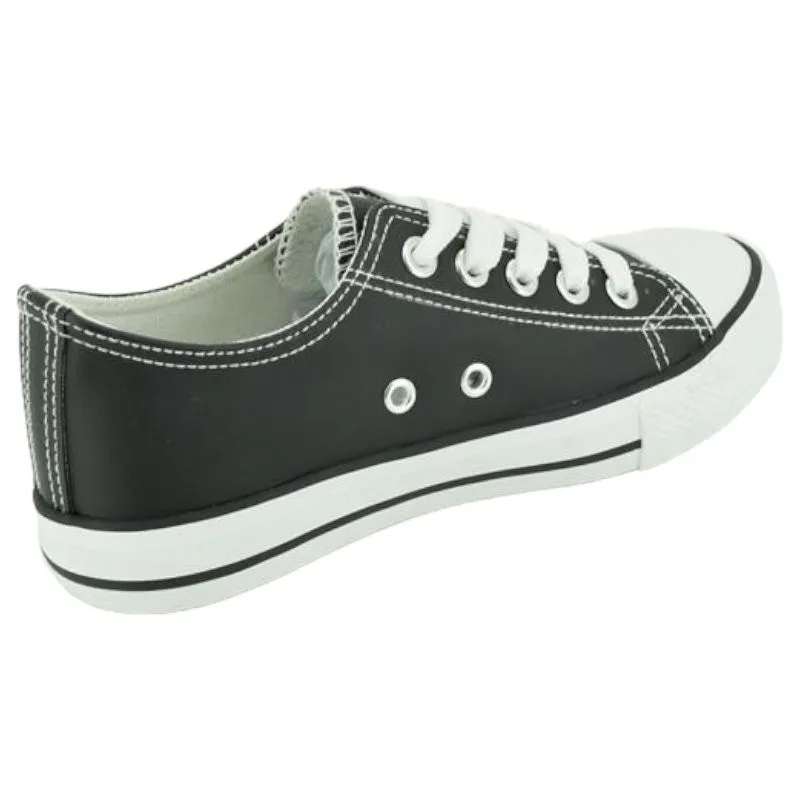 Zapatillas polipiel con puntera