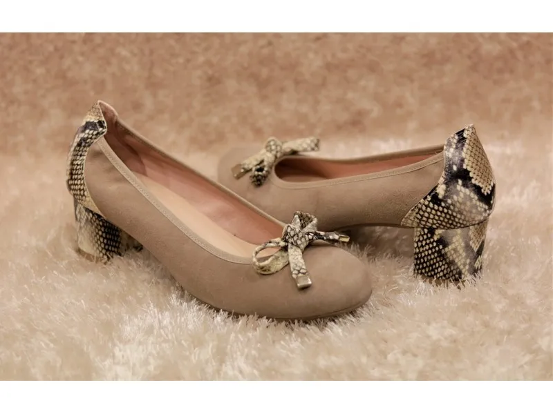 ZAPATO CORTE SALÓN COMBIANDO 3488 ROLDAN EN COLOR BEIGE O ROJO