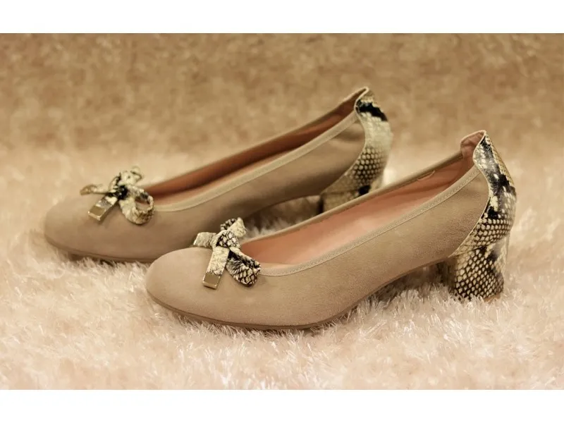ZAPATO CORTE SALÓN COMBIANDO 3488 ROLDAN EN COLOR BEIGE O ROJO