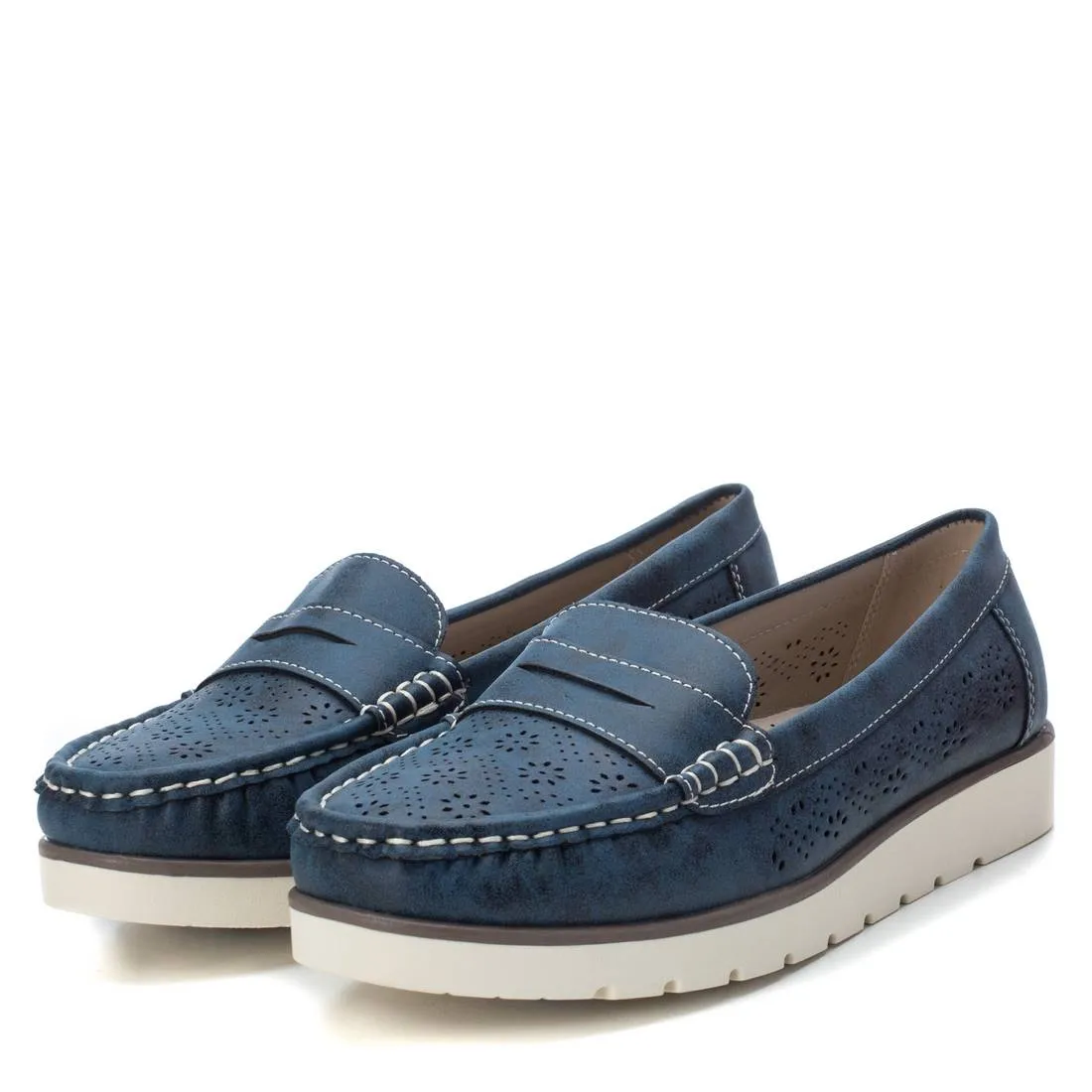 ZAPATO DE MUJER BASIC COMFORT 04489901
